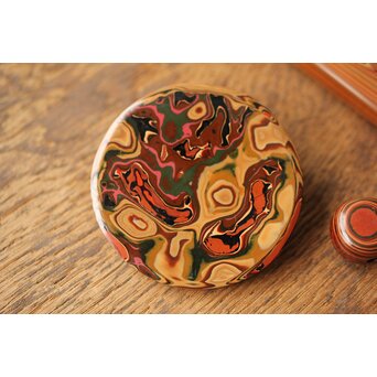 堆漆 根付 緒締め 煙管口　Q334 