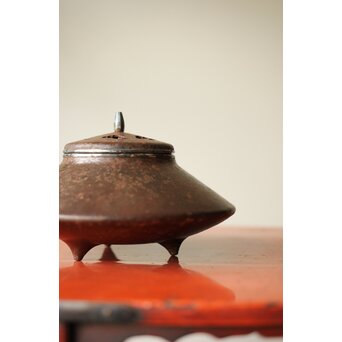 末広型 鉄打出香炉　M363 