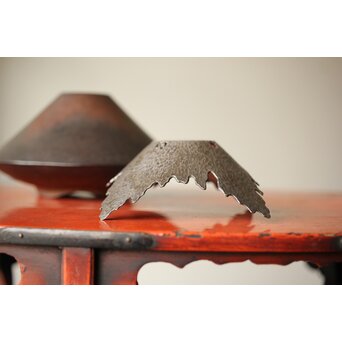 良勝作 富士型 鉄打出香炉　M364 