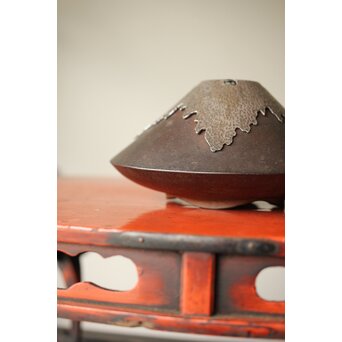 良勝作 富士型 鉄打出香炉　M364 