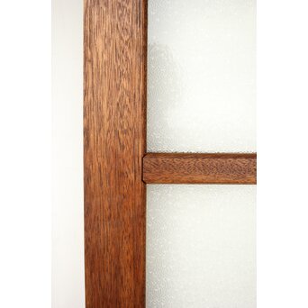 ラワンのダイアガラスドア　GD0182 ラワン材がレトロな雰囲気に