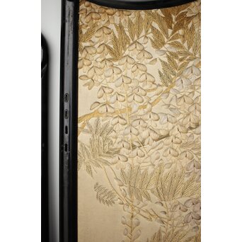 意匠明治刺繍 三枚屏風　Z425 