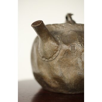 隺翁 砲口唐木手 錫急須　M368 