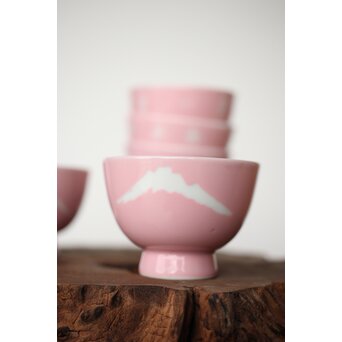春峰作 桃色漢詩山景 煎茶碗六客　P407 