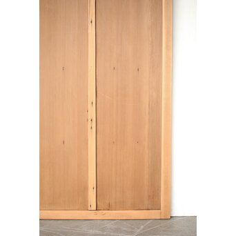 縦桟 舞良戸の扉　B1038 背面からの補修も　景色ですね