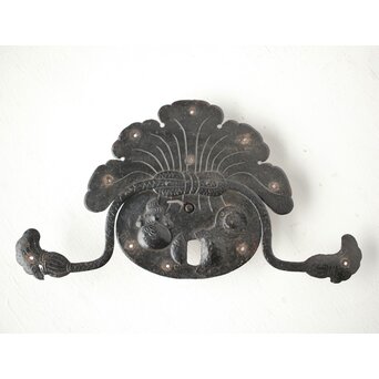 蔵戸の巾着金具　M369