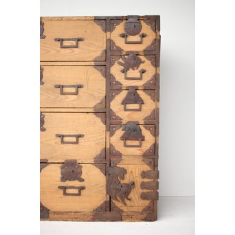 特殊金具 杉の衣装箪笥　C409 