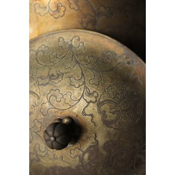 唐草文 いぶし銀水指　M370 