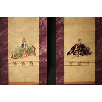 雛飾り 殿と姫 時代刺繍 掛軸 一対二幅　Z433