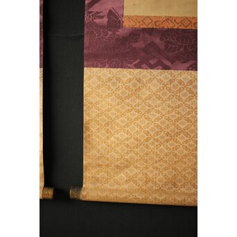 雛飾り 殿と姫 時代刺繍 掛軸 一対二幅　Z433 