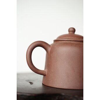 荊渓恵孟臣製 紫砂壺 朱泥 茶壺 鐘型 単孔 急須 120ml　P410 