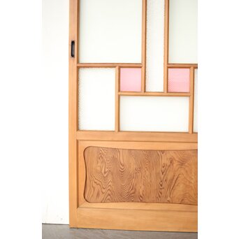 松皮菱組子 色ガラスの建具　GD0189 腰板の杢目　さらに縁取りも素敵な意匠です