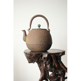 名越昌晴 大日本釜師長 鉄瓶/湯沸　M371