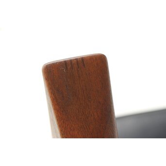 旭川家具 匠工芸 CREER 1人掛ソファ　T464 