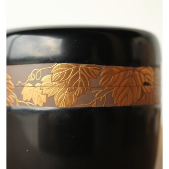 川端近左 蔦ノ細道大棗 内梨地 共箱　Q341 