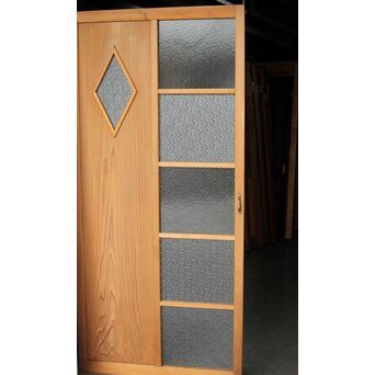 菱形窓の意匠ガラスドア　GD0198 ダイアガラスが裏表交互に配置