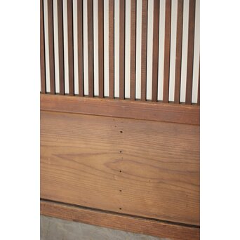 2分割クリアガラス格子戸　L1107 腰板も再利用材　逆に雰囲気がありますね