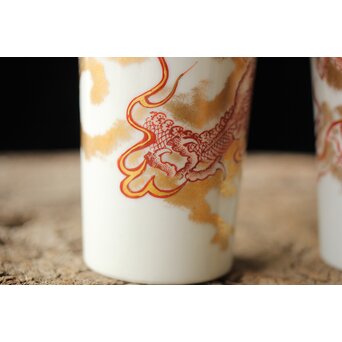 九谷赤絵名工 浅井一毫 雲龍ビール呑/盃　P429 