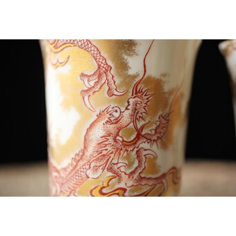 九谷赤絵名工 浅井一毫 雲龍ビール呑/盃　P429 