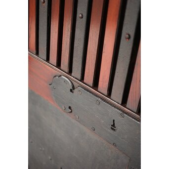 鉄板金具 総欅格子蔵戸　W123Y 