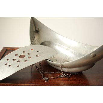 錫 釣船 / 吊花生　M385 