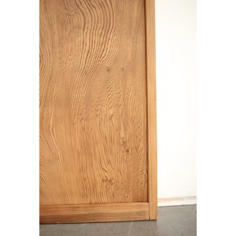 良杢目 一枚板杉の雪隠戸　B1054 