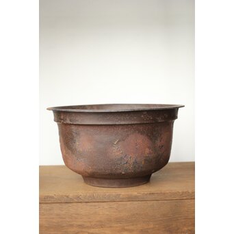 鉄仏餉鉢風 鉄打出 羊歯七宝瓶掛 M387 