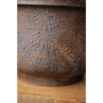 鉄仏餉鉢風 鉄打出 羊歯七宝瓶掛 M387 