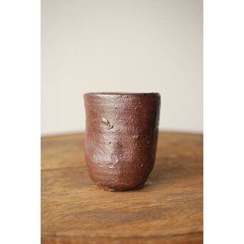 沖縄の鬼才 國吉清尚/国吉 焼締 湯呑 酒杯 共箱　P438 