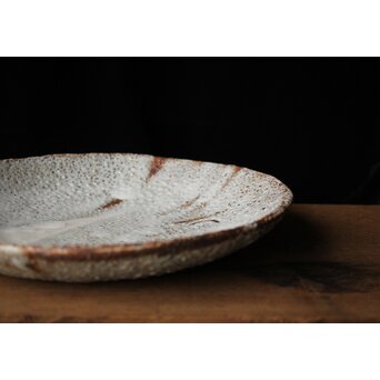 二代  加藤春鼎 鼠志野皿 共箱　P439 