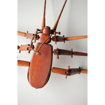 アイヌ工芸 自在木彫 天牛　X429 