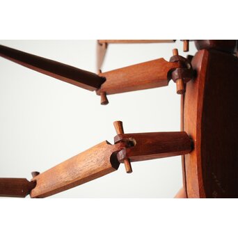 アイヌ工芸 自在木彫 天牛　X429 