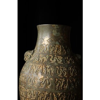 銕仙作 青銅器意 鳥獣地紋花瓶　M391 