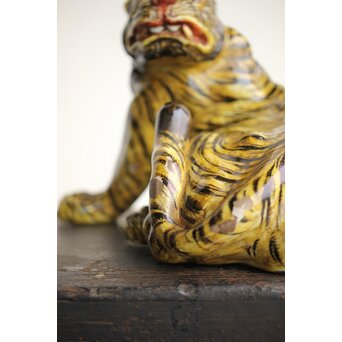 柿右衛門 虎 置物　P443 