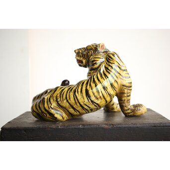 柿右衛門 虎 置物　P443 