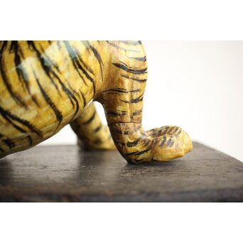 柿右衛門 虎 置物　P443 