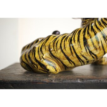 柿右衛門 虎 置物　P443 