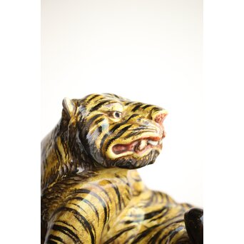 柿右衛門 虎 置物　P443 