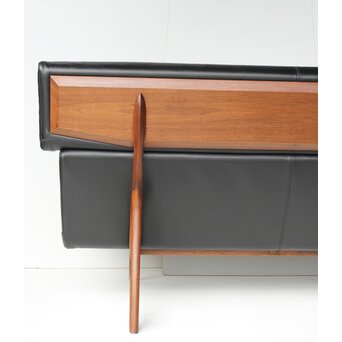 旭川家具 匠工芸 Takumi CREER クレール 3人掛け ソファ　T471 