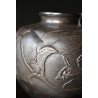 在銘 蘭 純銀打出花瓶　M393 