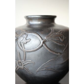 在銘 蘭 純銀打出花瓶　M393 