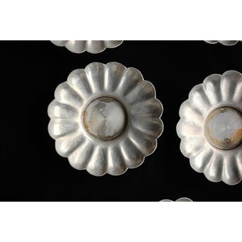 唐物 菊型厚手錫 茶托 20枚　M398 