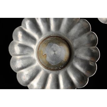 唐物 菊型厚手錫 茶托 20枚　M398 