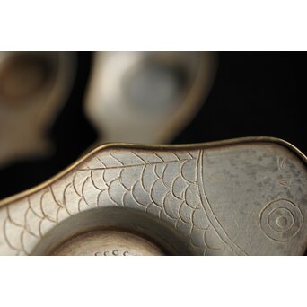 唐物 朱石梅製 魚型真鍮覆輪 錫茶托 6客1組　M401 