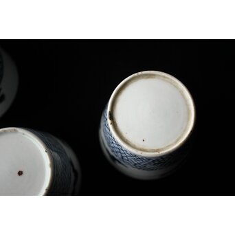 松竹梅 氷裂地紋 染付古伊万里猪口 四客　P449 