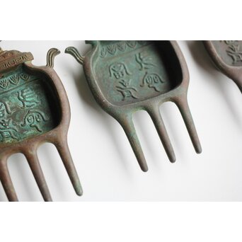 富貴長春 香炉型引手 四個　M405 