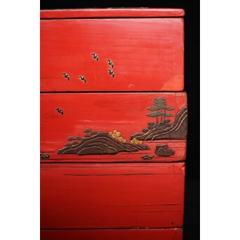 琉球王朝時代 堆錦 朱漆山水楼閣段重　Q353 