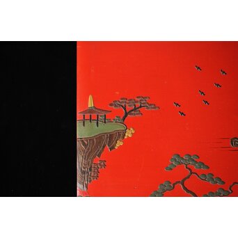 琉球王朝時代 堆錦 朱漆山水楼閣段重　Q353 