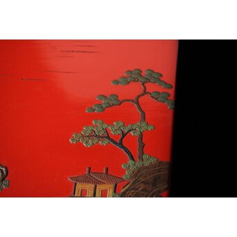 琉球王朝時代 堆錦 朱漆山水楼閣段重　Q353 