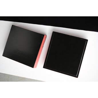 琉球王朝時代 堆錦 朱漆山水楼閣段重　Q353 